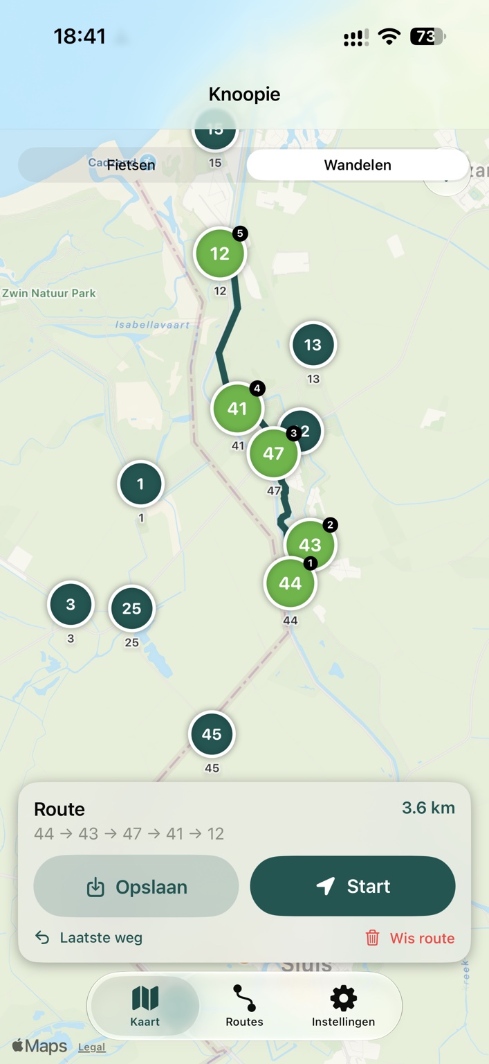 Knoopie toont een wandelroute langs knooppunten op de kaart